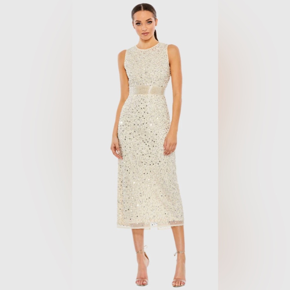 MAC DUGGAL 93758
White Geometric Embellished Sleeveless Column Dress